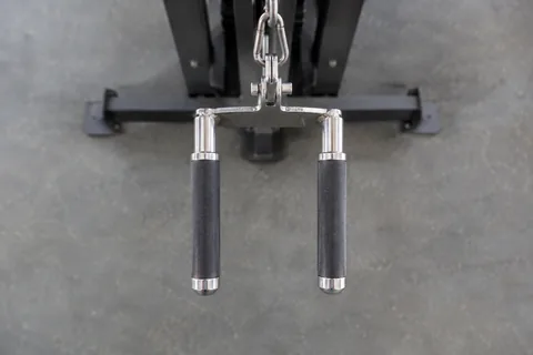 Parallel handles of a neutral-grip gym attachment viewed from above.